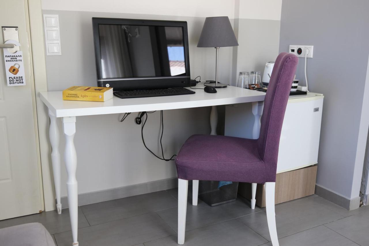 Dimitra Boutique Hotel Poros Town Bagian luar foto