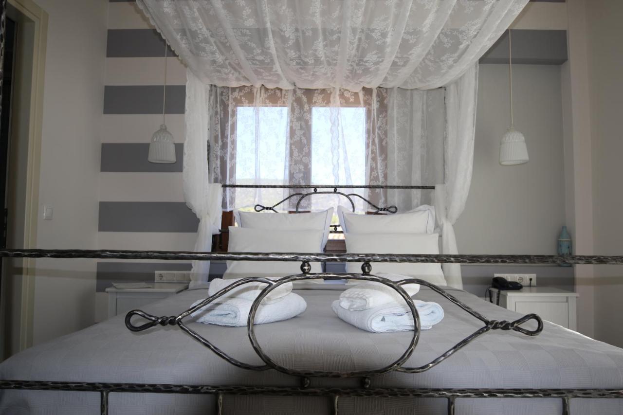 Dimitra Boutique Hotel Poros Town Bagian luar foto