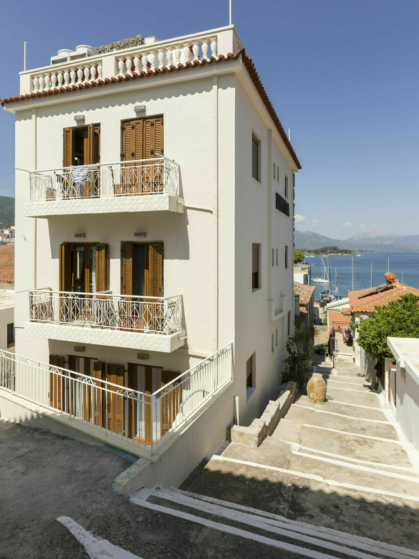 Dimitra Boutique Hotel Poros Town Bagian luar foto